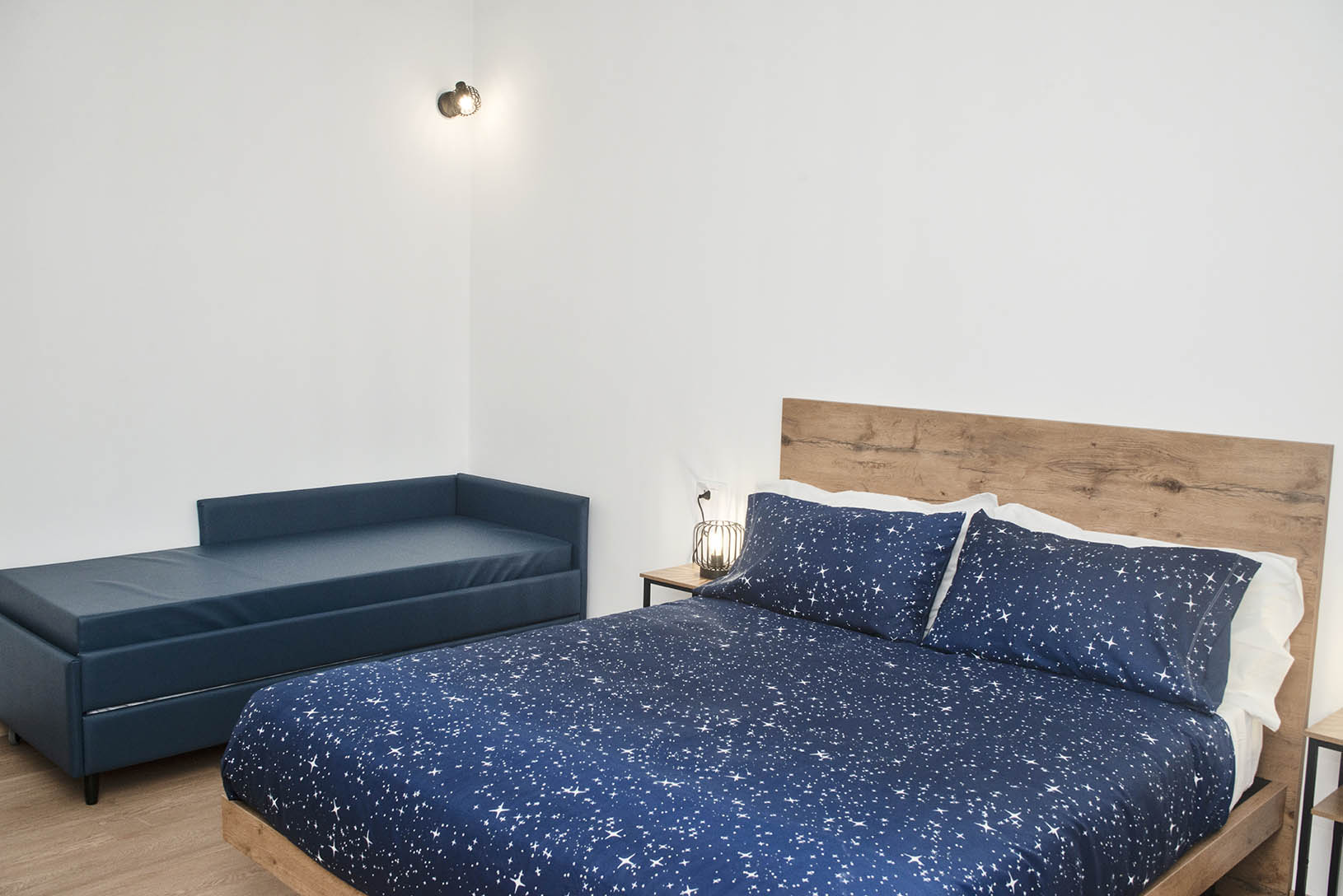 Alloggio turistico con balcone vicino università Roma 3