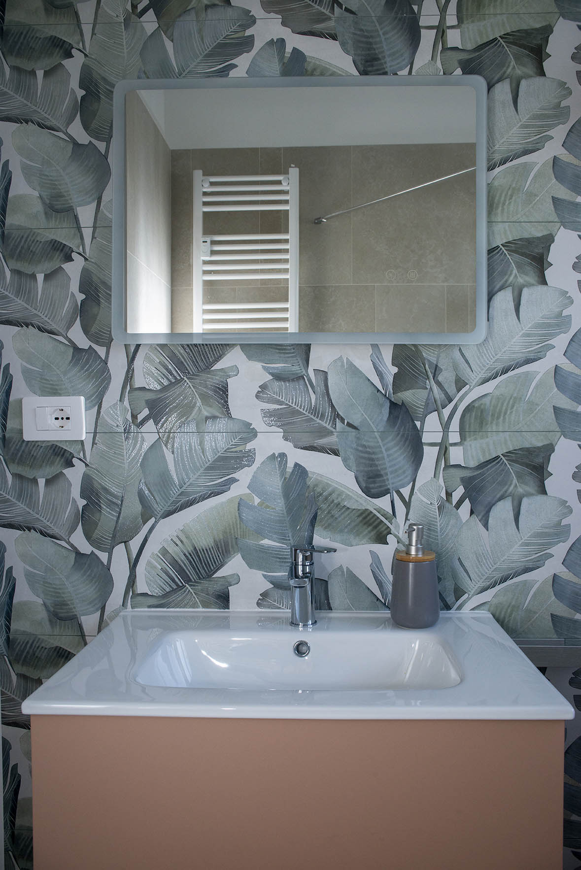 Alloggio turistico con balcone vicino università Roma 3