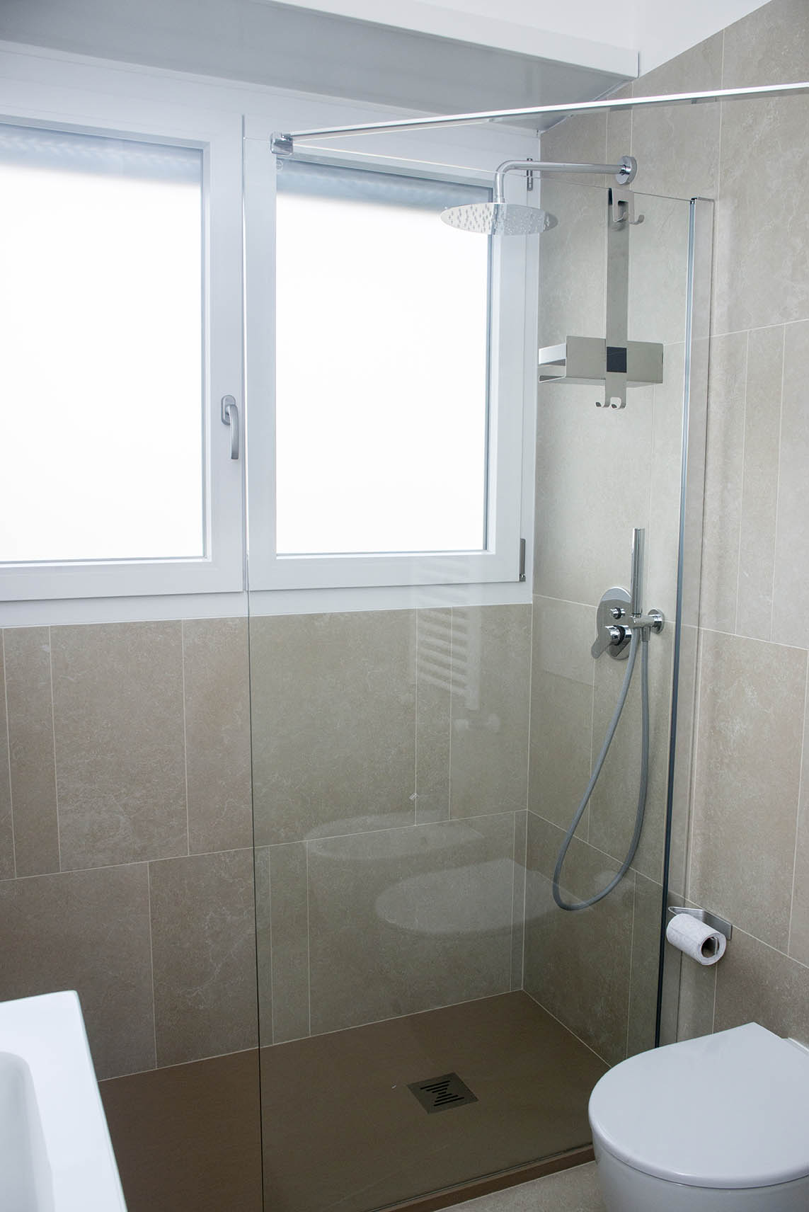 Alloggio turistico con balcone vicino università Roma 3